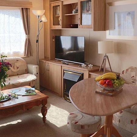Palm 1 Park Home With Hot Tub スワネージ エクステリア 写真