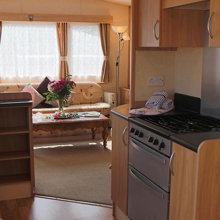 Palm 1 Park Home With Hot Tub スワネージ エクステリア 写真