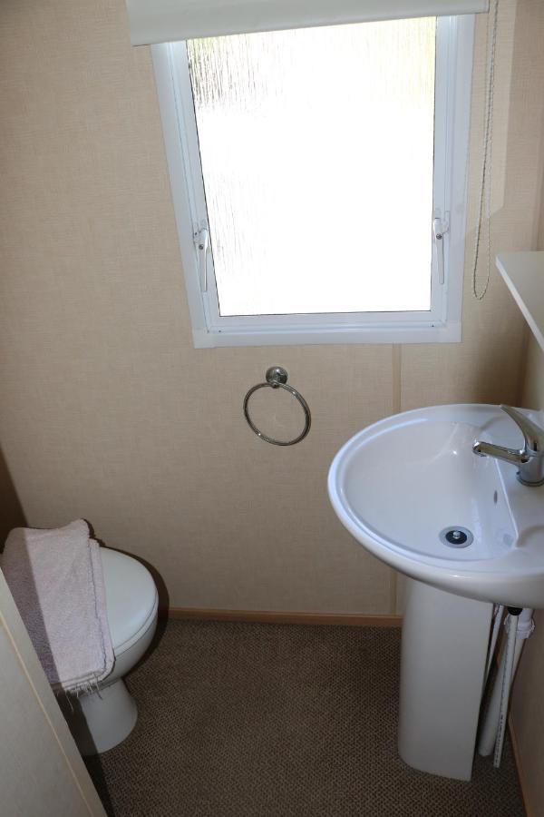 Palm 1 Park Home With Hot Tub スワネージ エクステリア 写真